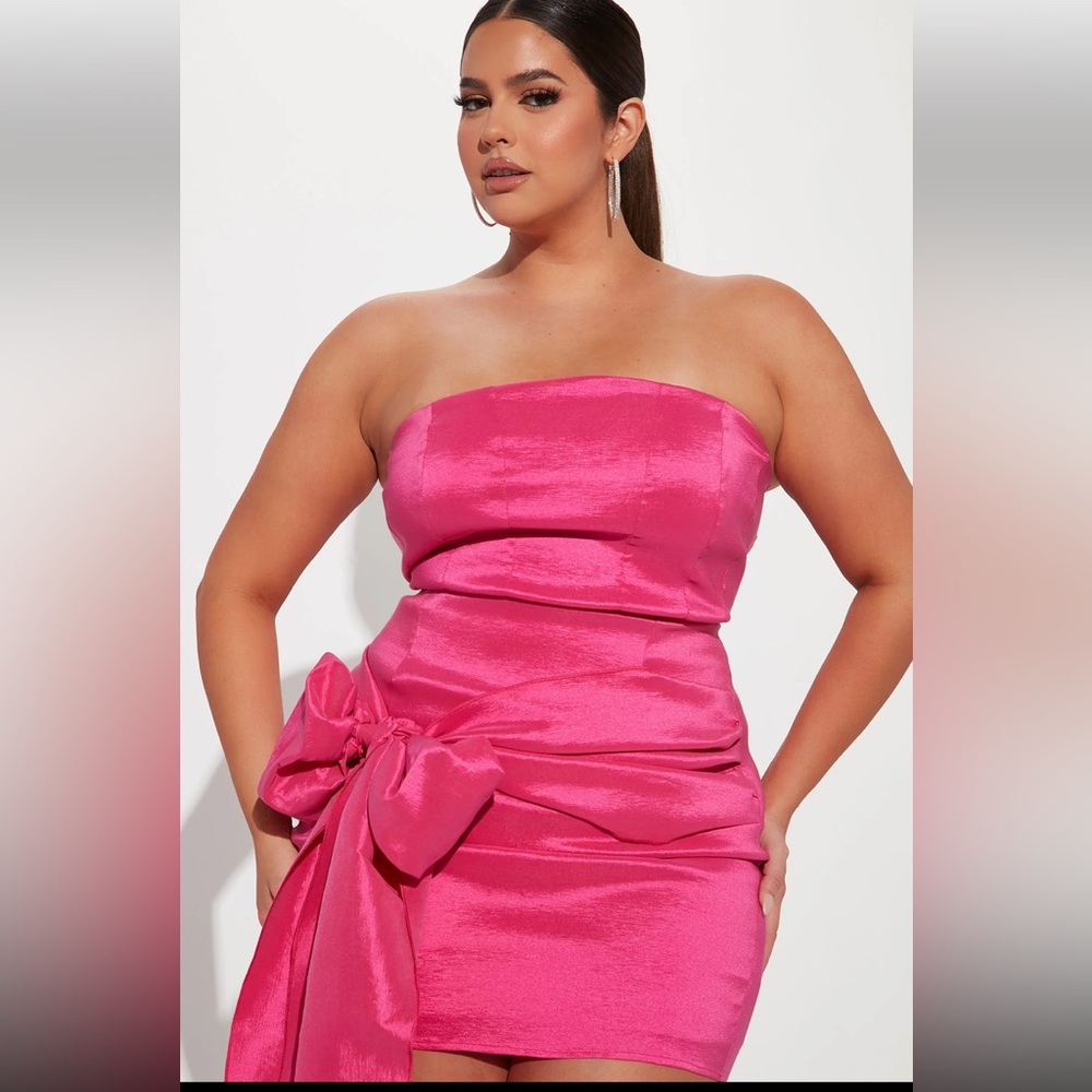 Fashion Nova Missy Bow Fuchsia Skirt Set